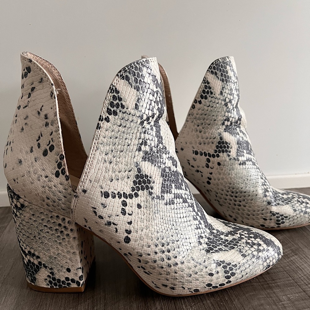 Steve Madden Snake Skin Booties